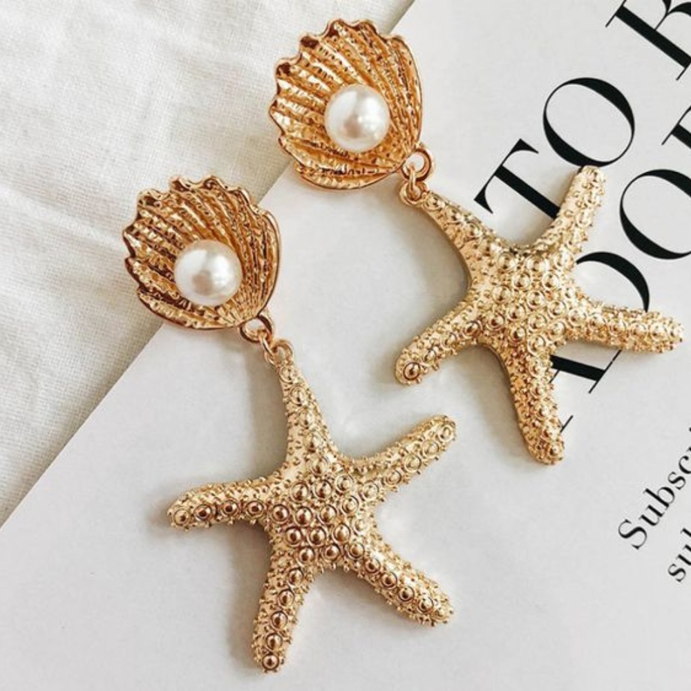 Gold Sea Shell + Starfish Drop Earrings
